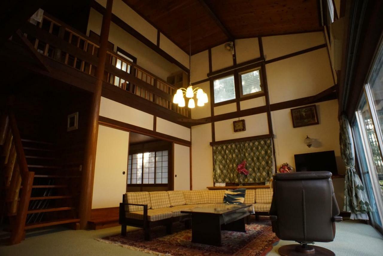 山中湖村 フォレストハウス山中湖ヴィラ エクステリア 写真